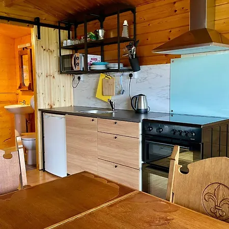 Hungry Hill Glamping Кемпинг Adrigole