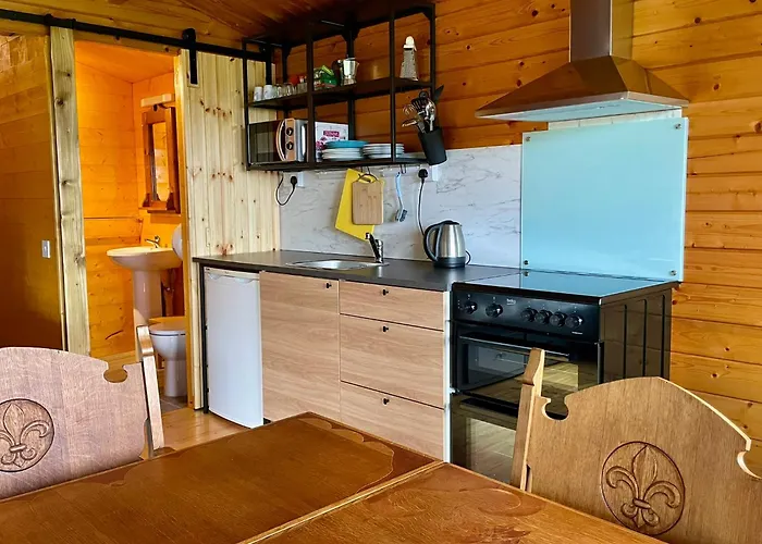 Hungry Hill Glamping 캠프장 Adrigole